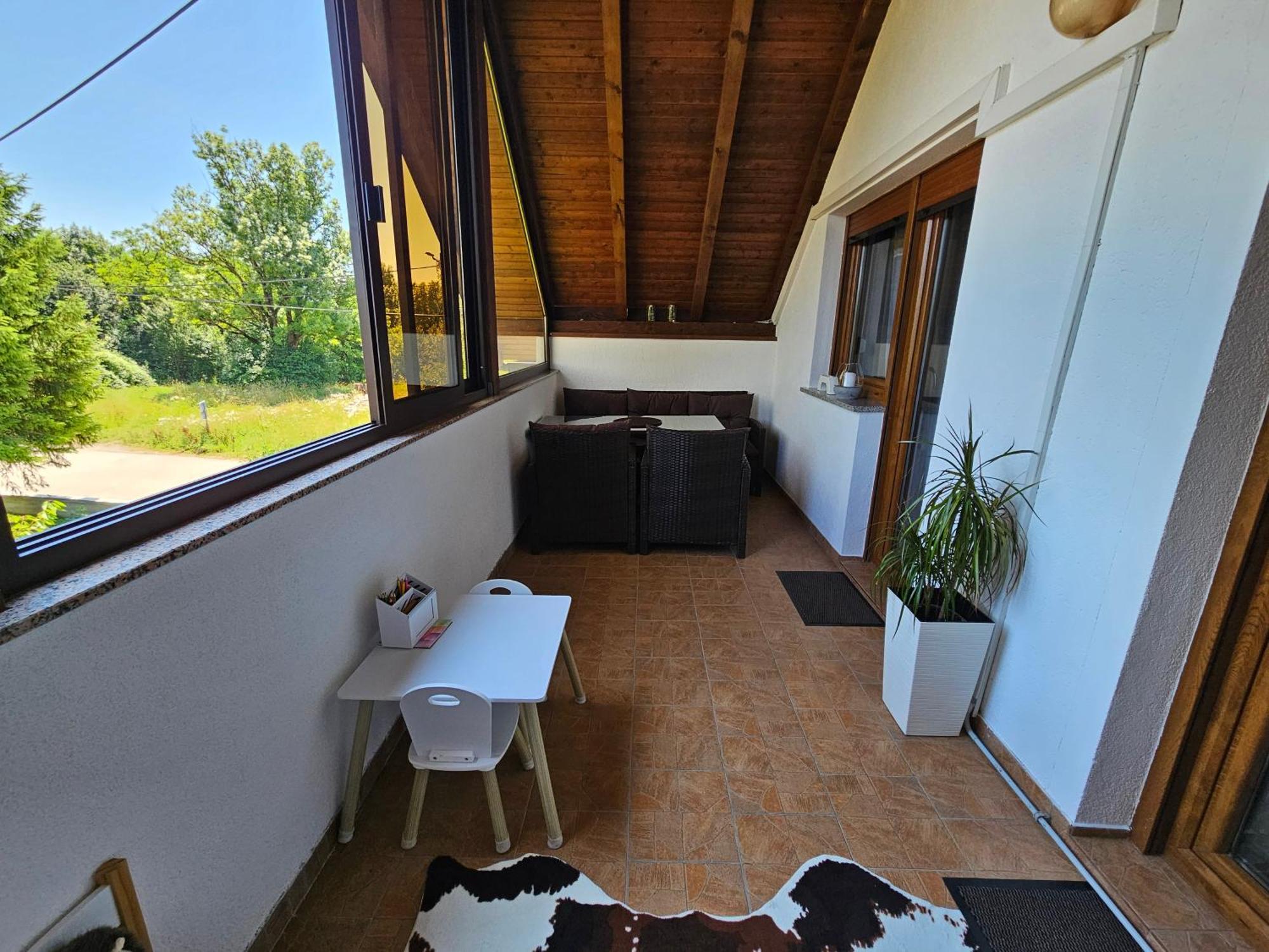 Apartment Majetic Gornji Vaganac Kültér fotó