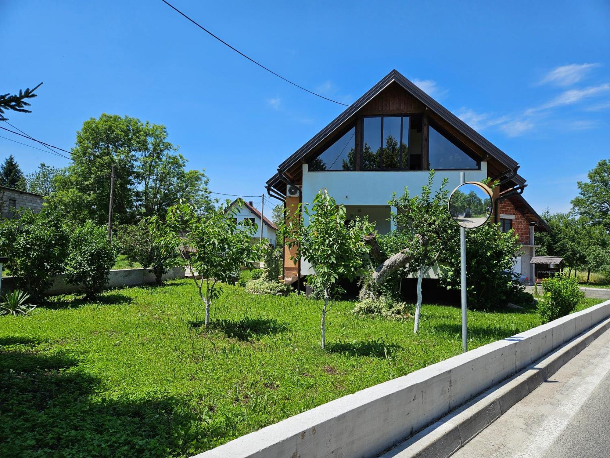 Apartment Majetic Gornji Vaganac Kültér fotó